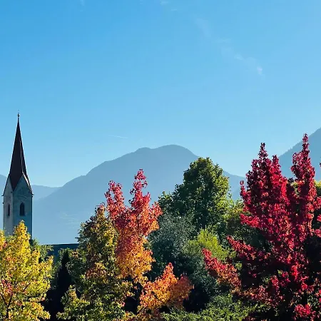 Ehrenburg Merano