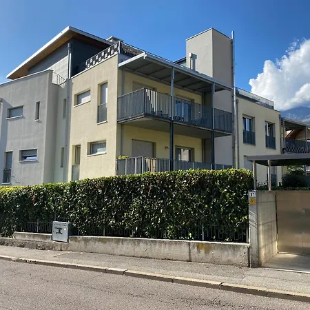 Ehrenburg Apartment Merano