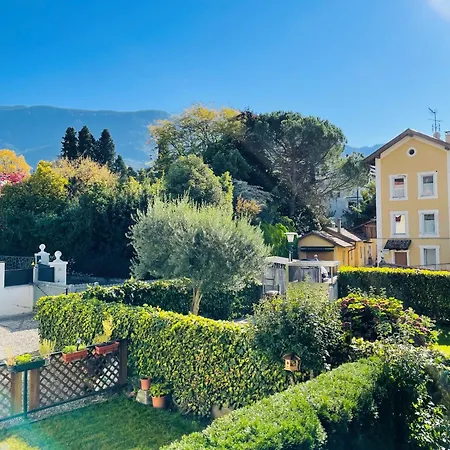 Ehrenburg *