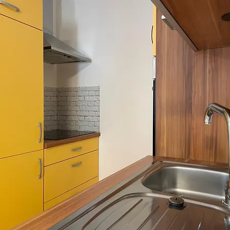 Apartment Ehrenburg Merano